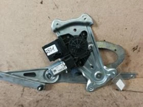 Стъклоповдигач преден десен Renault Megane Iii  - 2008-2014 , снимка 1