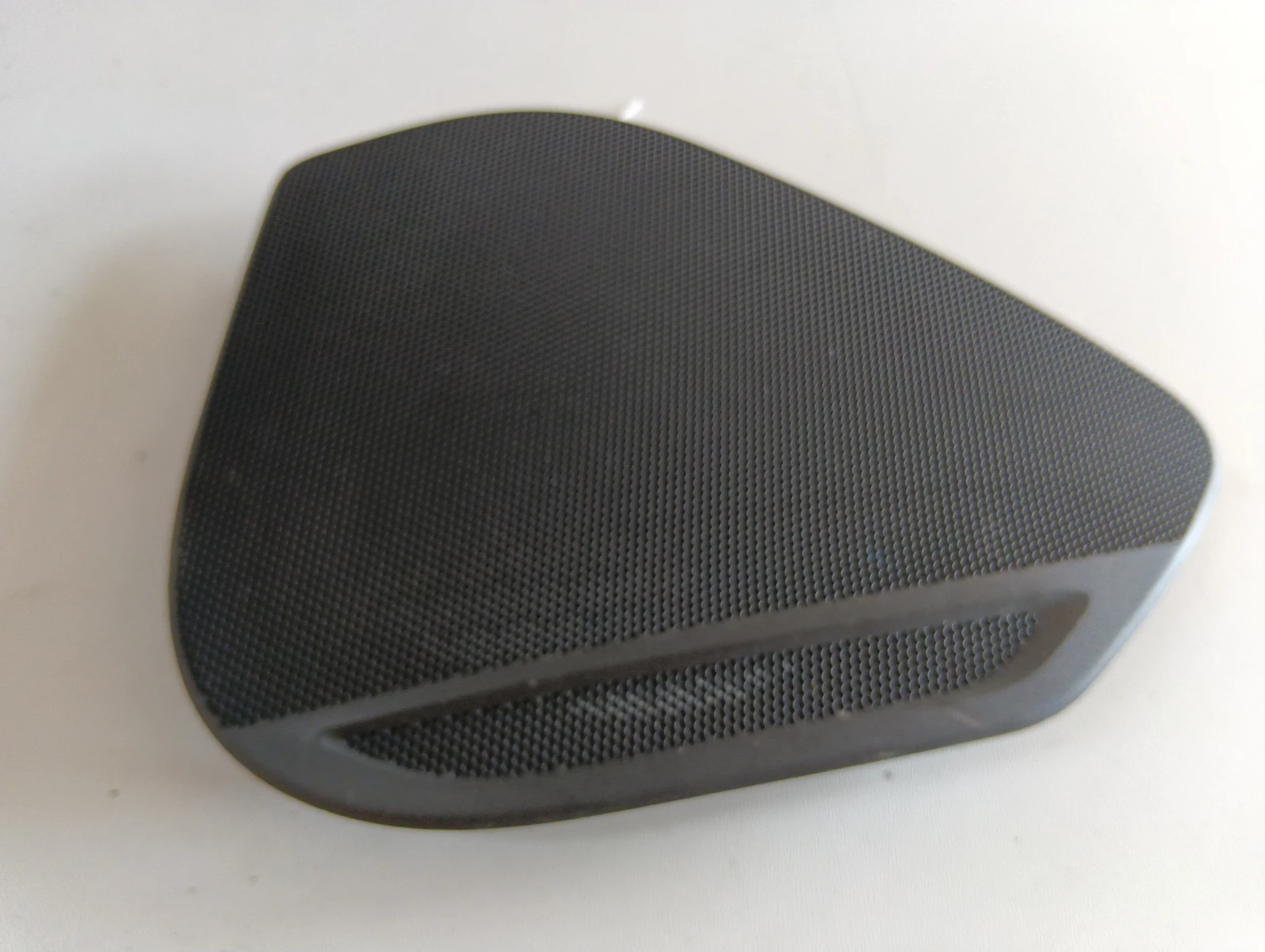 решетка тонколона задна дясна 8W0035436 Audi A4