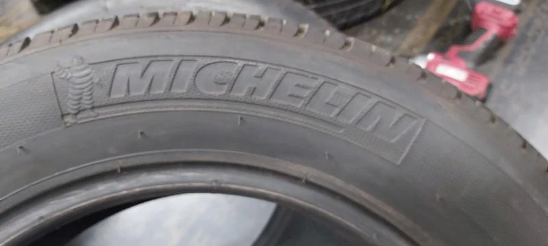 Гуми Зимни 185/65R15, снимка 4 - Гуми и джанти - 32572759