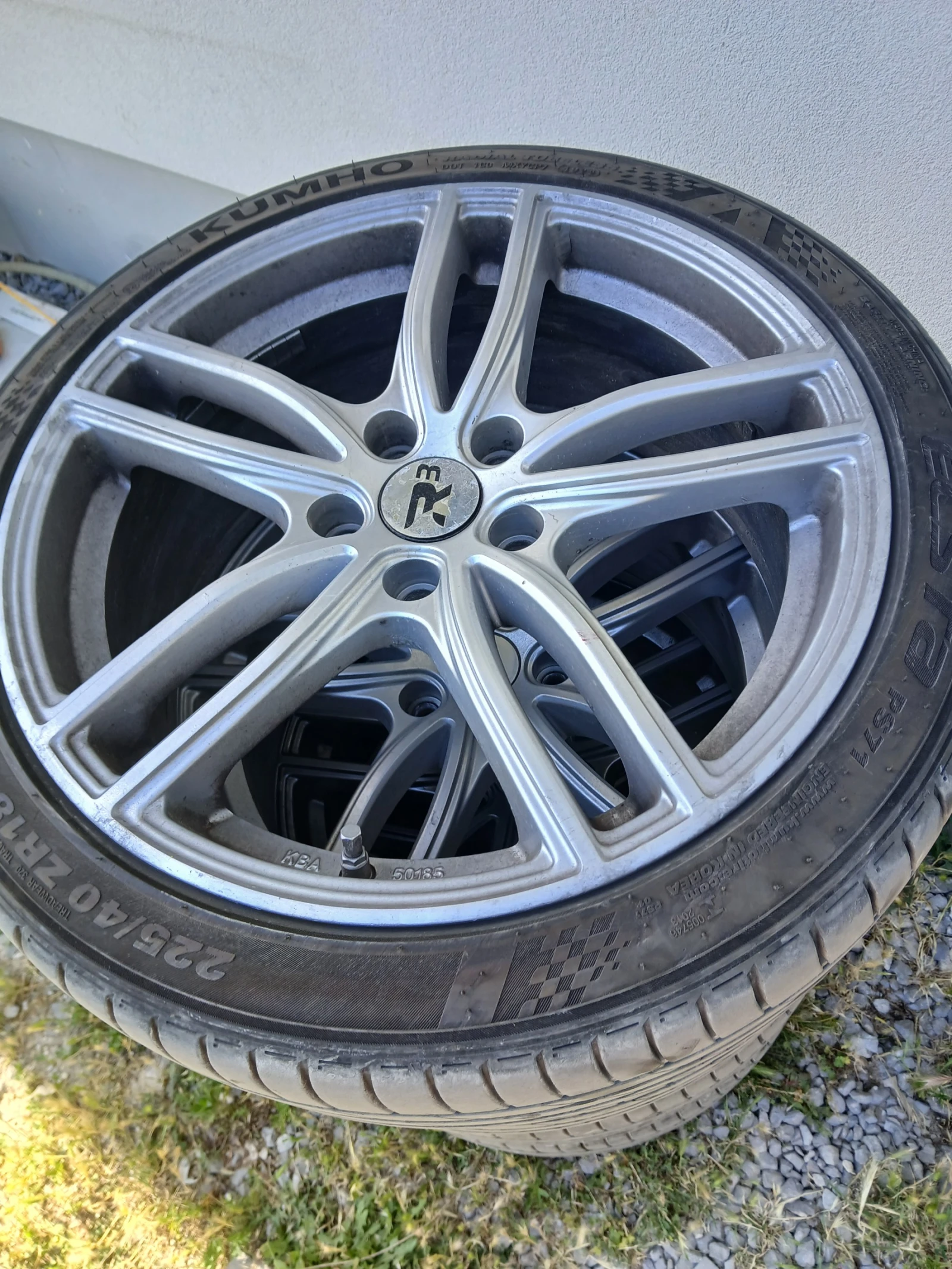 Гуми с джанти Kumho 225/40R18