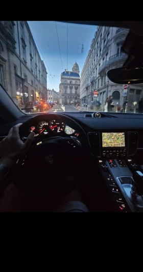 Porsche Panamera  4S, снимка 8