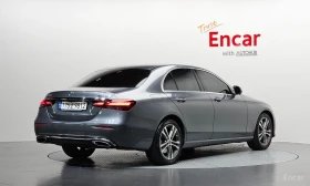 Mercedes-Benz E 350 4MATIC* BURMESTER* ДИСТРОНИК* ОБДУХВАНЕ* ХЕДЪП* LA, снимка 2