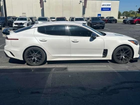 Kia Stinger * GT Line * АВТОКРЕДИТ * ГЛАВНО ПРЕДСТАВИТЕЛСТВО, снимка 4