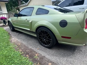 Ford Mustang * GT V8 5-Speed Manual* АВТОКРЕДИТ* , снимка 5
