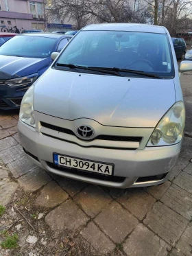 Toyota Corolla verso, снимка 1