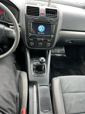 VW Golf 1.9 TDI - 2700 € / 5280.74 лв. - 27229526 16