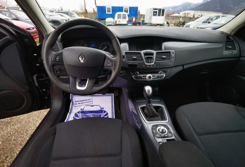 Renault Laguna 2.0DCi внос от Италия, снимка 13 - Автомобили и джипове - 44291186