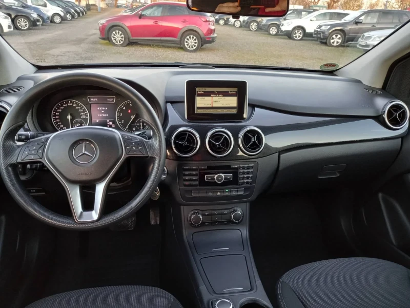 Mercedes-Benz B 180, снимка 13 - Автомобили и джипове - 48041219