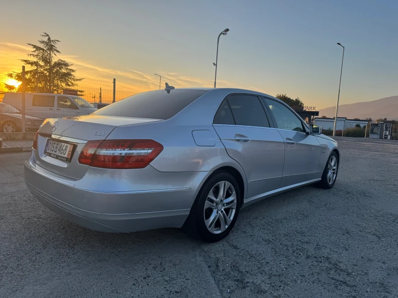 Mercedes-Benz E 220 CDI, Блокирал Двигател, снимка 4 - Автомобили и джипове - 48353268