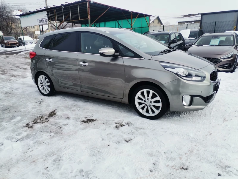 Kia Carens 1.7CRDI, снимка 3 - Автомобили и джипове - 48714884