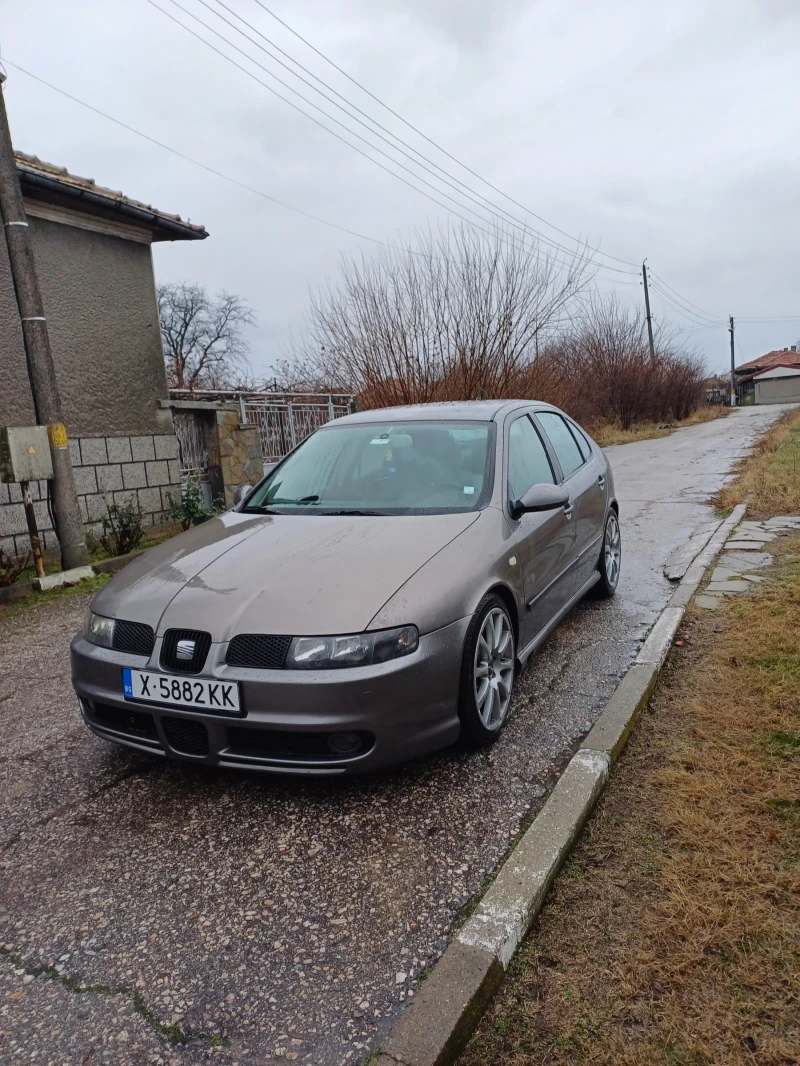 Seat Leon 1.8t, снимка 2 - Автомобили и джипове - 49591162