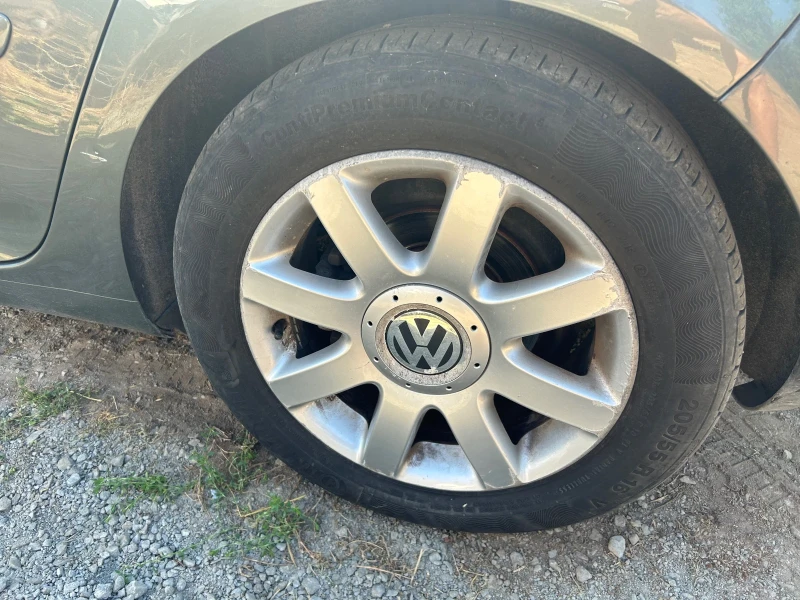 VW Golf 2.0fsi, снимка 6 - Автомобили и джипове - 51122019