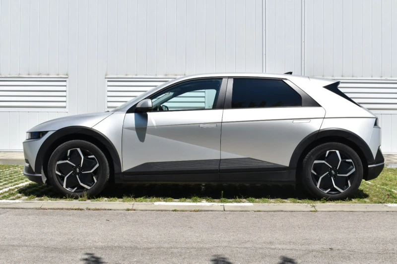 Hyundai Ioniq 5 2023!!!ГАРАНЦИЯ!!!, снимка 5 - Автомобили и джипове - 51361734