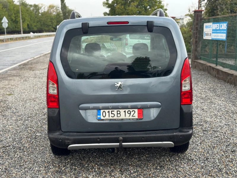 Peugeot Partner 1.6HDI* Климатик* Панорама* Германия* , снимка 5 - Автомобили и джипове - 51977683