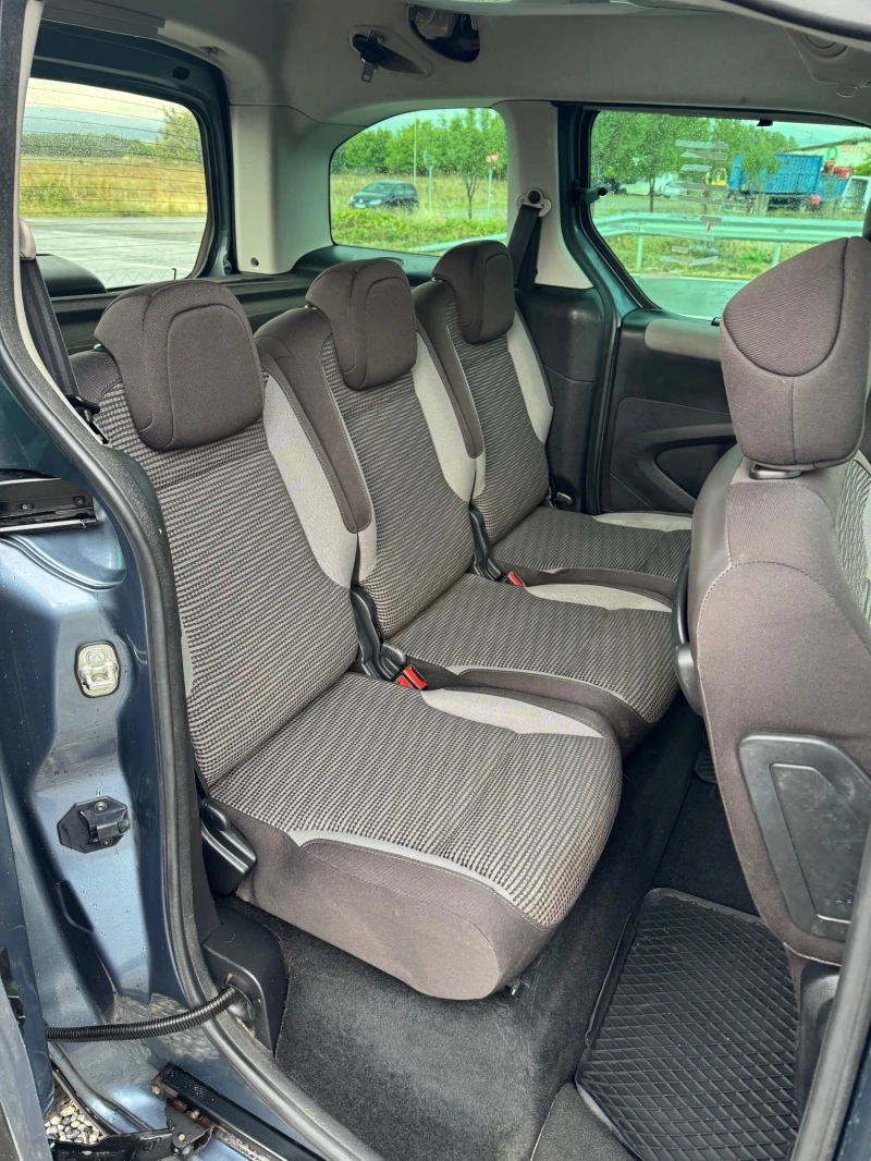 Peugeot Partner 1.6HDI* Климатик* Панорама* Германия* , снимка 13 - Автомобили и джипове - 51977683