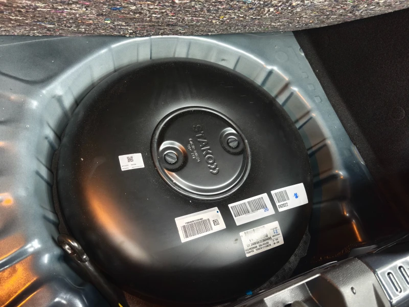 Dacia Sandero 1.0i GAS 6c.k * NAVI * CAMERA* , снимка 16 - Автомобили и джипове - 52037149