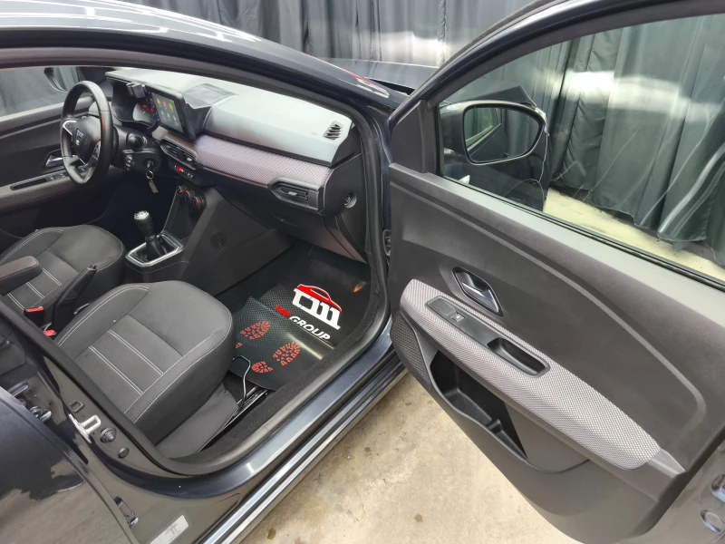 Dacia Sandero 1.0i GAS 6c.k * NAVI * CAMERA* , снимка 11 - Автомобили и джипове - 52037149