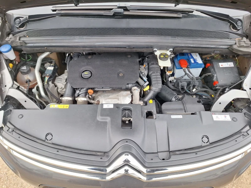 Citroen Grand C4 Picasso Февруари 2021г.Дизел 7 места от Италия, снимка 9 - Автомобили и джипове - 52216054