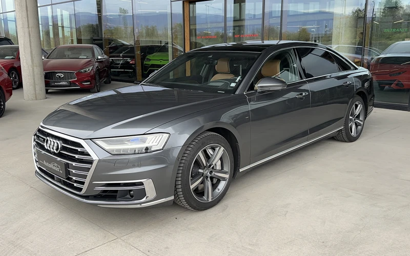 Audi A8 L 60 V8 TFSI quattro Exclusive, снимка 2 - Автомобили и джипове - 52247479