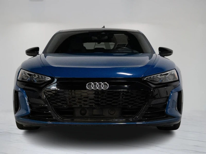 Audi E-Tron GT * QUATTRO | PREMIUM PKG | BLACK OPTICS | 20 IN * C, снимка 5 - Автомобили и джипове - 52943798