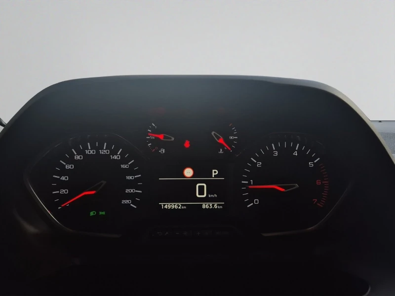 Peugeot Rifter MPV Standard ALLURE 1.5 BlueHDI 130 EAT8 E6.2, снимка 12 - Автомобили и джипове - 53100782