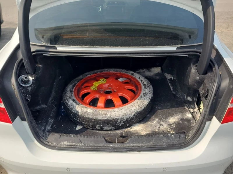 Jaguar XE * R SPORT * CARFAX * ЦЕНА ДО БГ, снимка 15 - Автомобили и джипове - 53332555