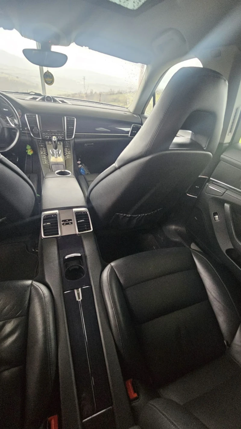 Porsche Panamera  4S, снимка 11 - Автомобили и джипове - 53419766