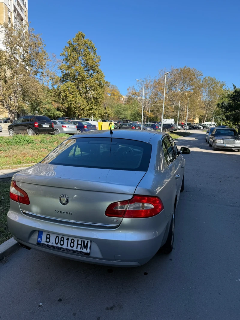 Skoda Superb, снимка 3 - Автомобили и джипове - 53423023