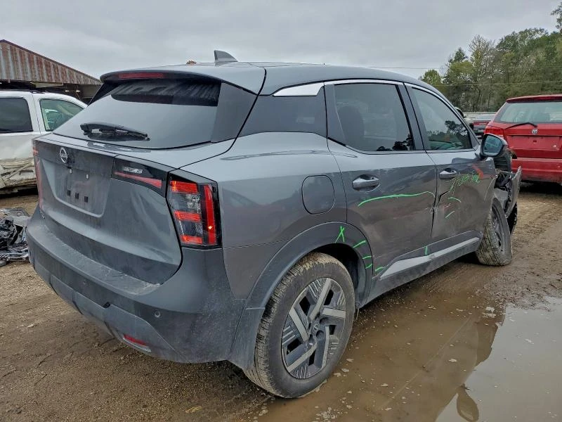 Nissan Micra 2.0L 4 Front-wheel Drive, снимка 3 - Автомобили и джипове - 53713592