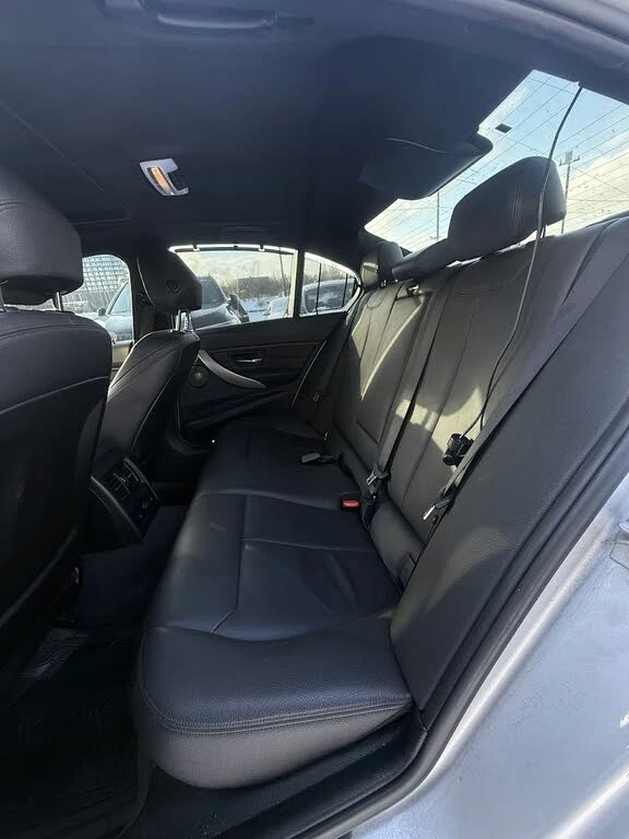 BMW 335 * xDrive * * HeadUp* AвтоКредит* (ЦЕНА ДО БГ), снимка 16 - Автомобили и джипове - 53914618