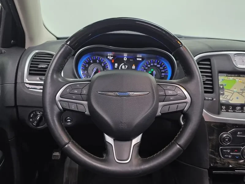 Chrysler 300c 3.6 - САМО 30% АВАНС, снимка 14 - Автомобили и джипове - 55991306