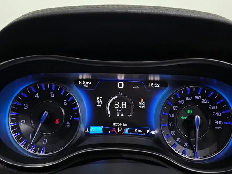 Chrysler 300c 3.6 - САМО 30% АВАНС, снимка 8 - Автомобили и джипове - 55991306