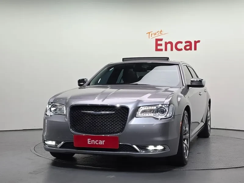Chrysler 300c 3.6 - САМО 30% АВАНС, снимка 3 - Автомобили и джипове - 55991306