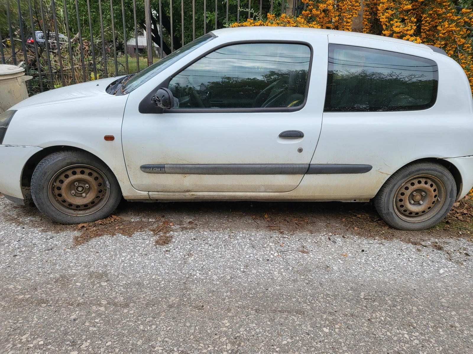 Renault Clio, снимка 1