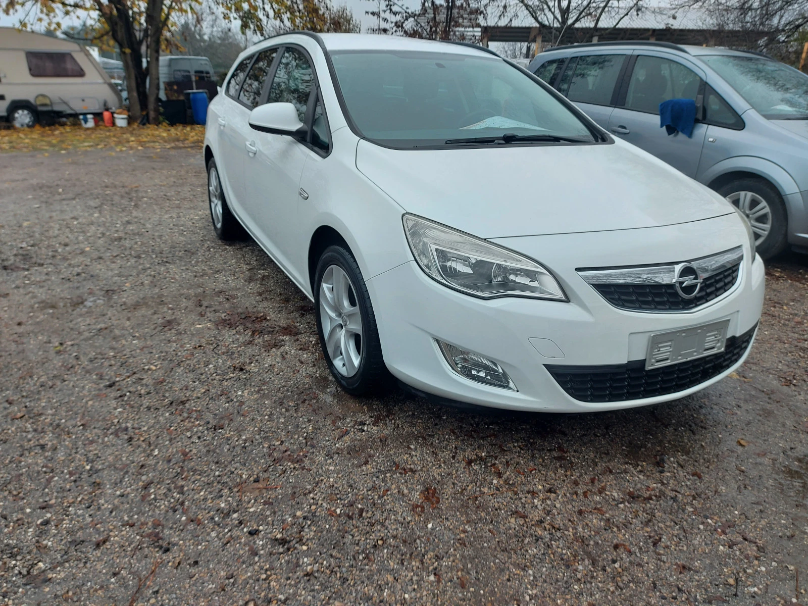 Opel Astra 2012, нов внос Италия - изображение 6