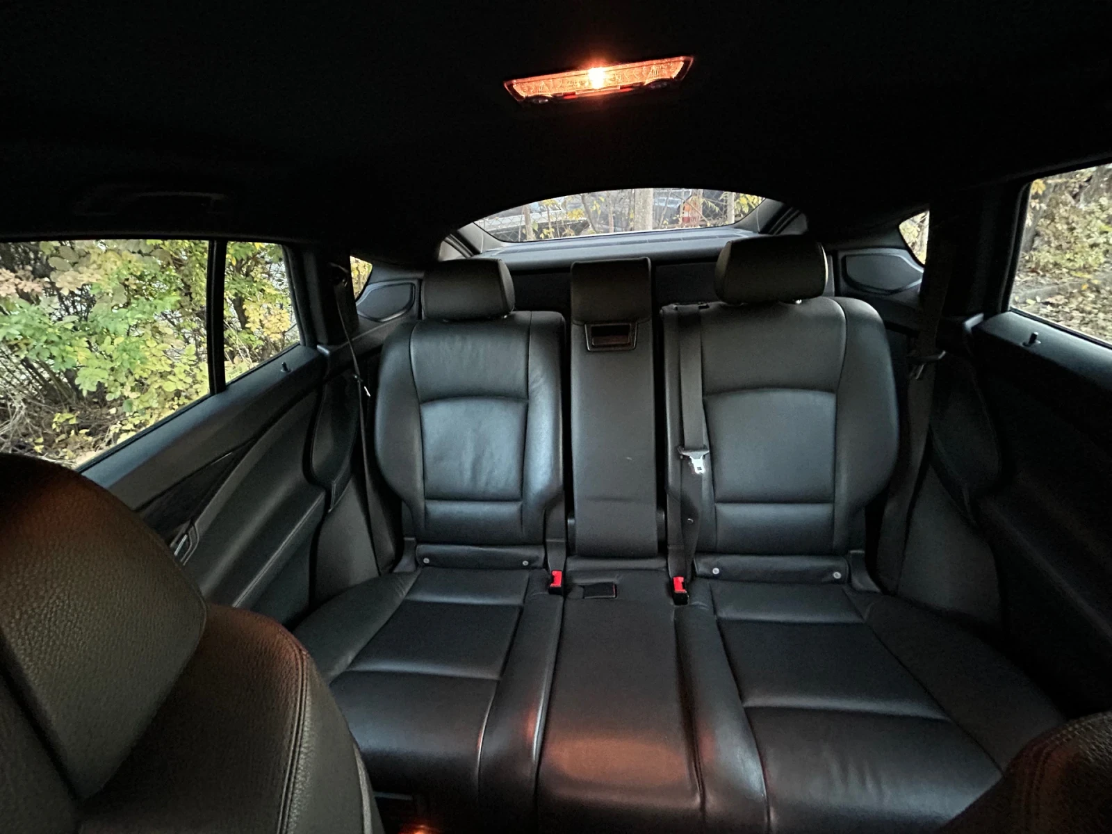 BMW 5 Gran Turismo 530D GT / KEYLESS / HEAD-UP / CAMERA/COMFORT SEATS - изображение 9