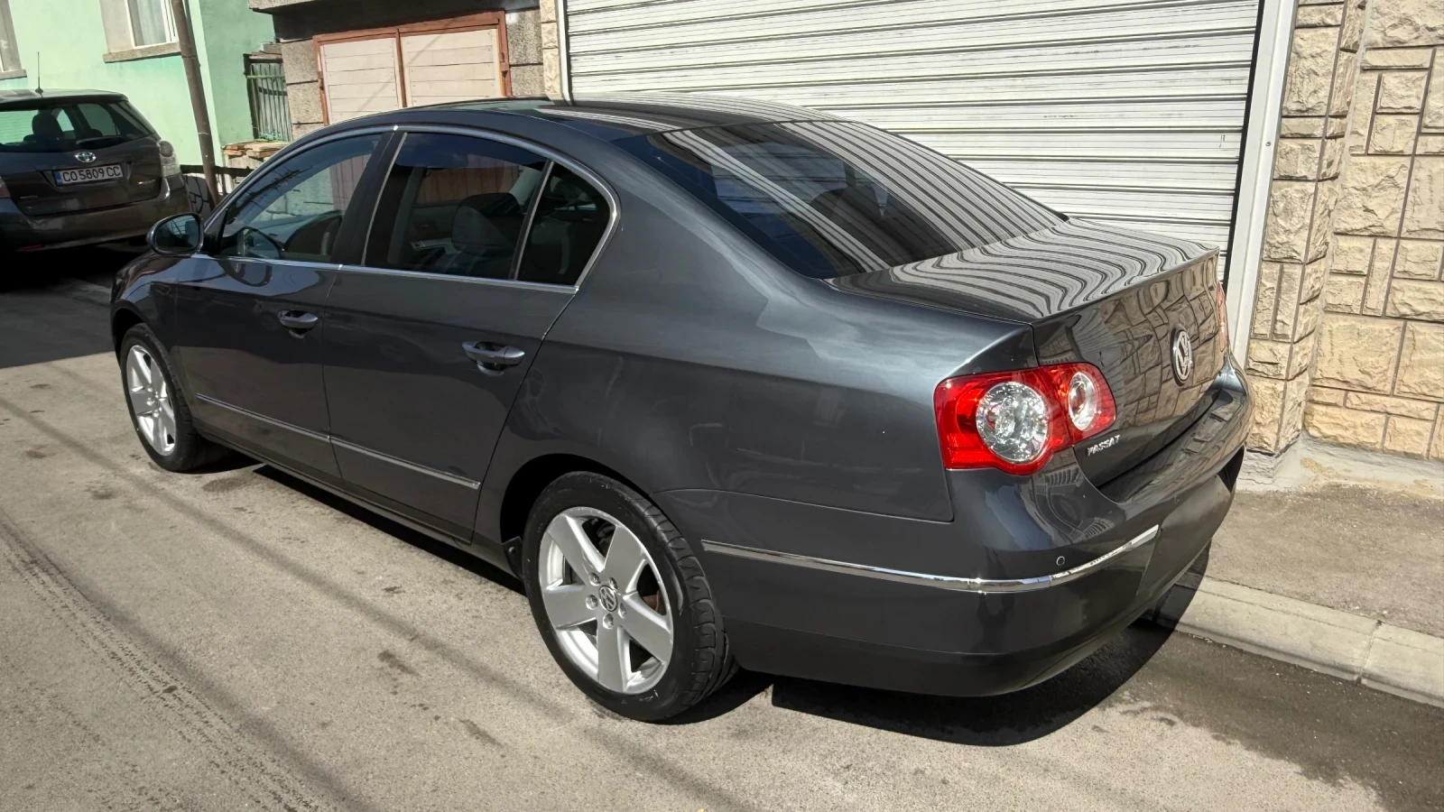 VW Passat ВСИЧКИ ЕКСТРИ  - изображение 6