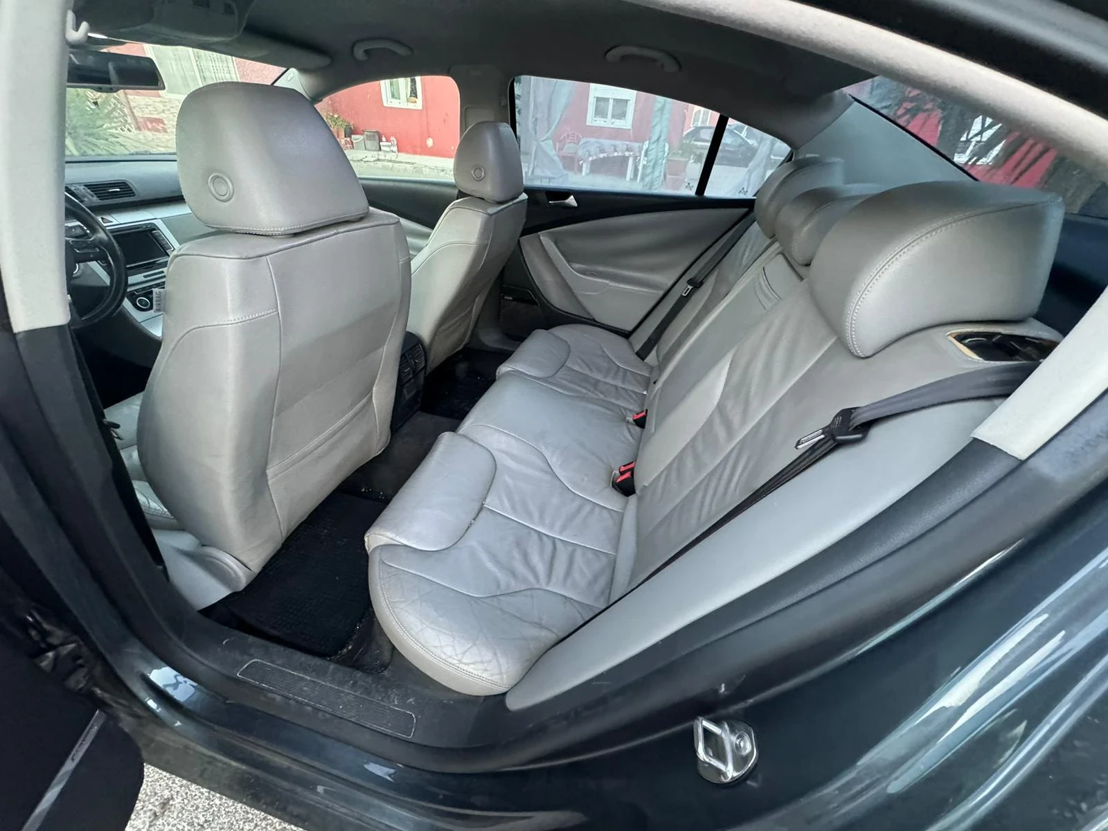 VW Passat ВСИЧКИ ЕКСТРИ  - изображение 9