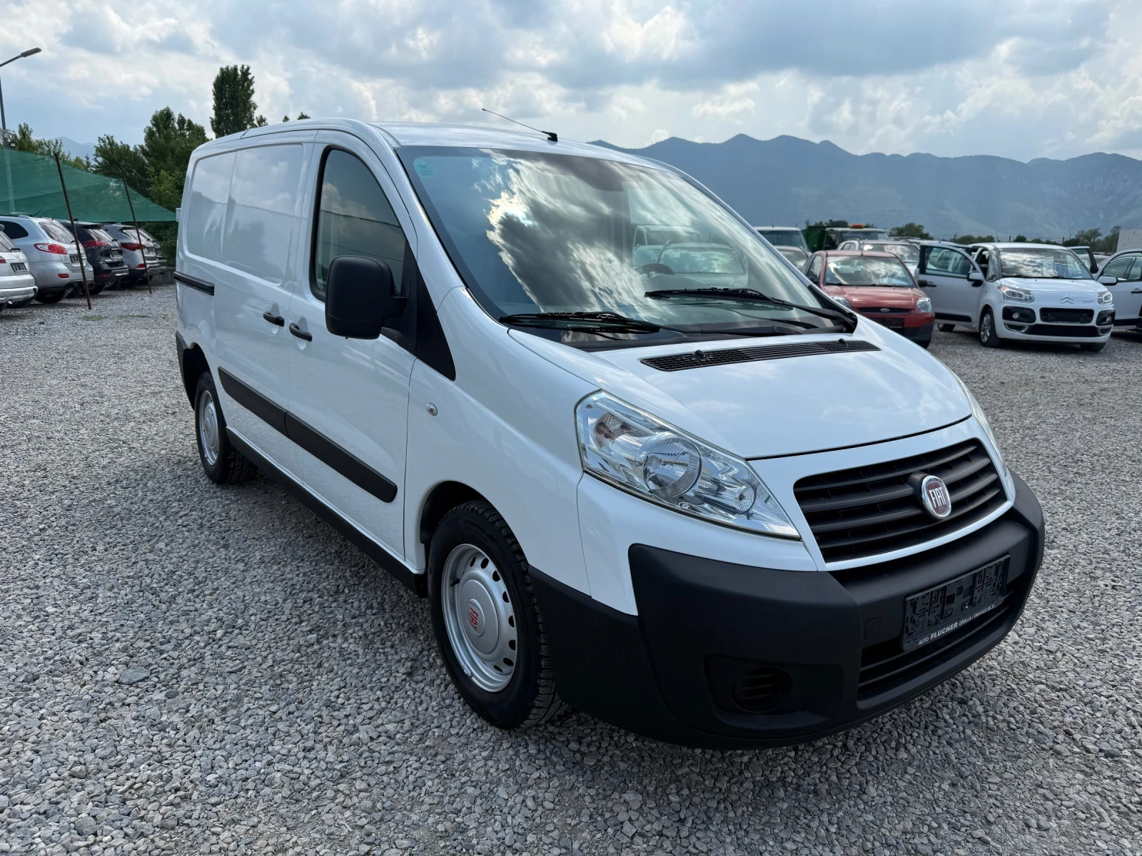 Fiat Scudo 2.0JTD-120PS-КЛИМАТИК - изображение 3