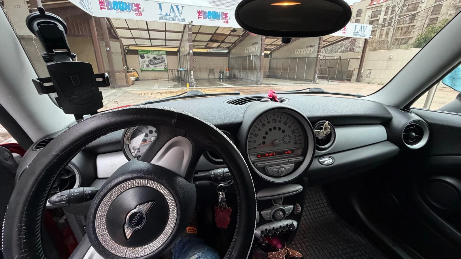 Mini One | Mobile.bg   8