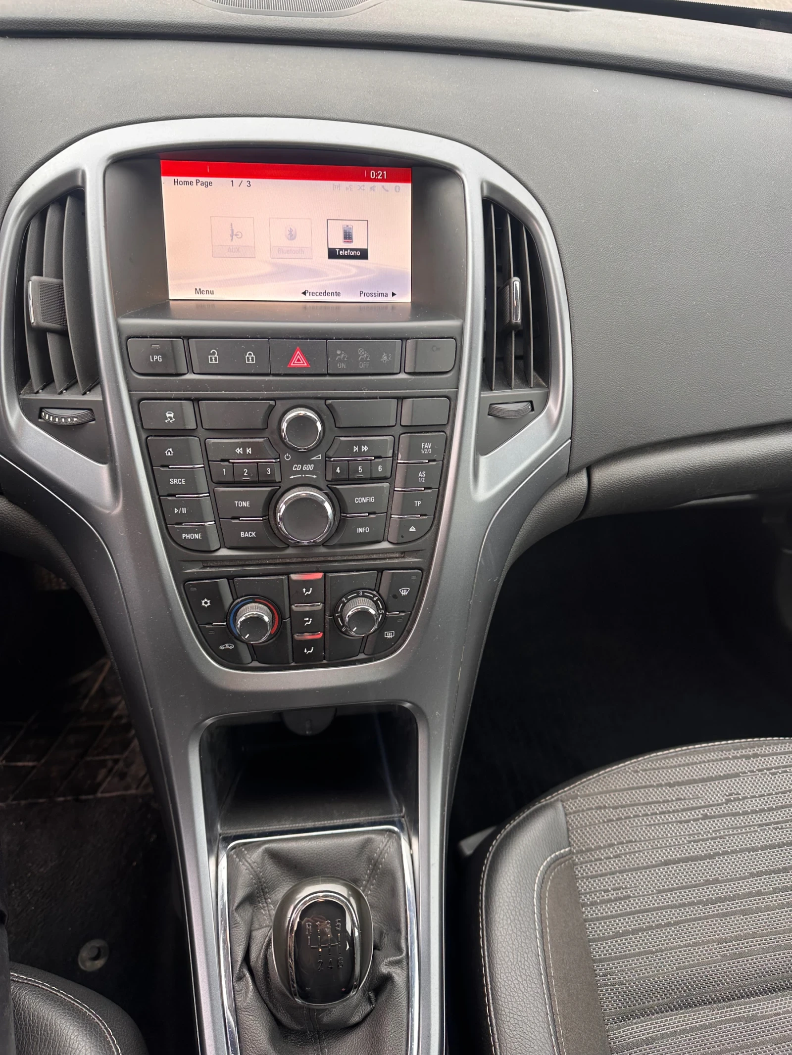 Opel Astra Sport Tourer ���-������ | Mobile.bg � ����������� 11