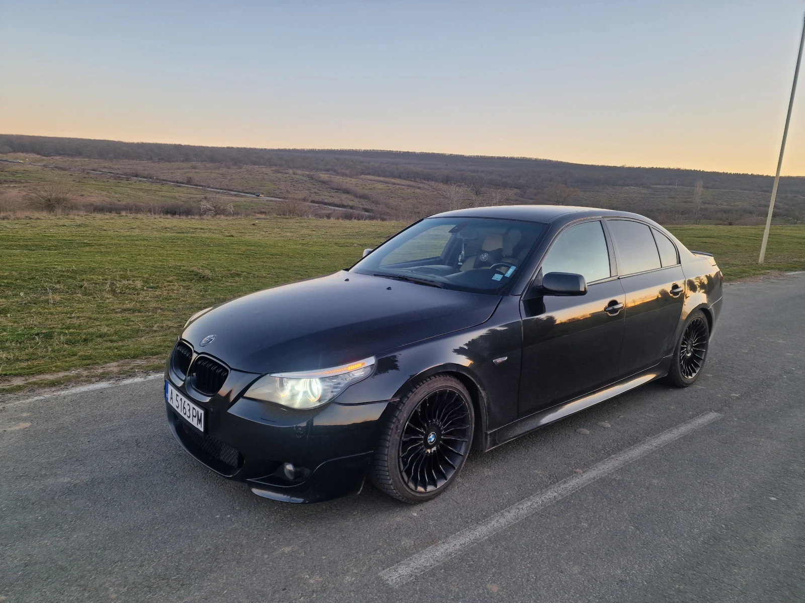 BMW 535 3.5, снимка 4 - Автомобили и джипове - 53787256
