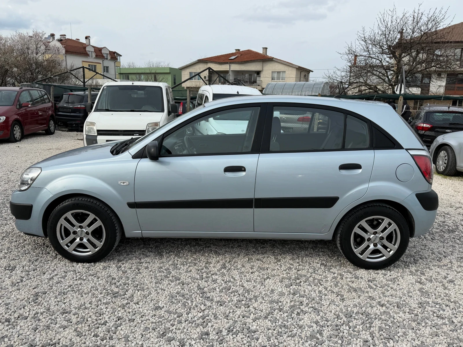 Kia Rio 95000 км. !!!!!, снимка 6 - Автомобили и джипове - 53915004