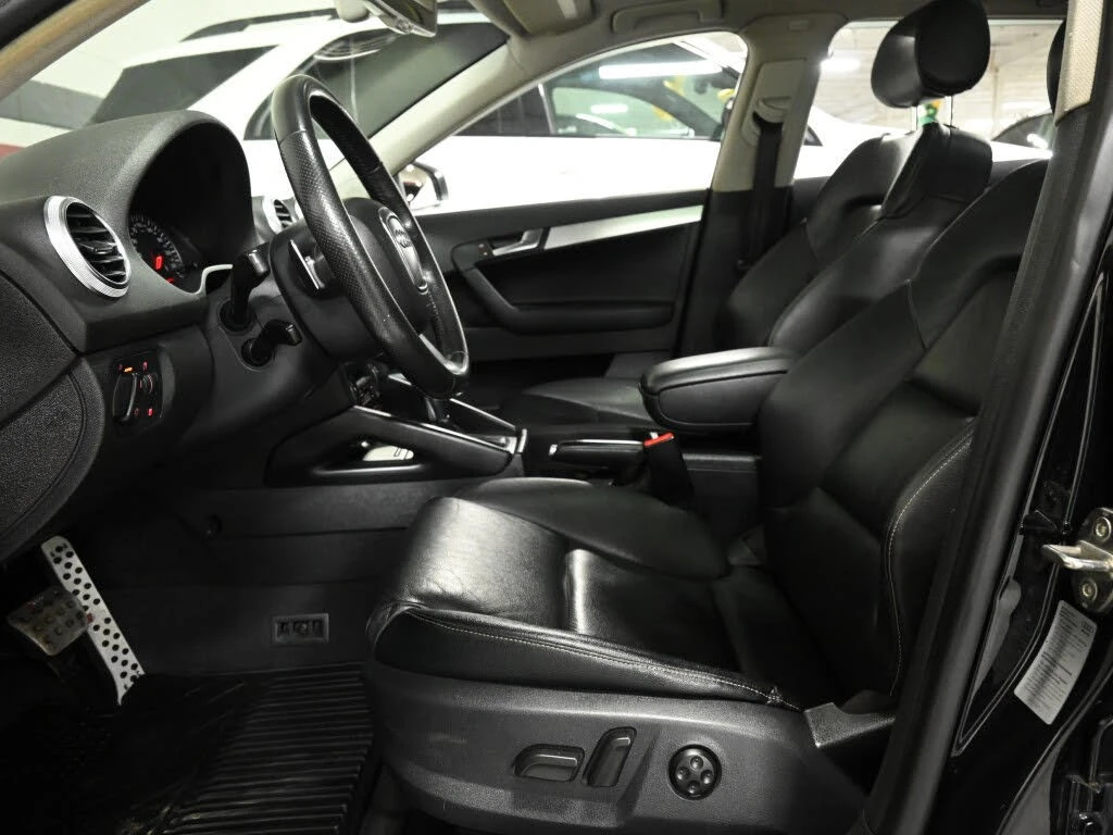 Audi A3 3.2* quattro* AвтоКредит* (ЦЕНА ДО БГ), снимка 16 - Автомобили и джипове - 53981811