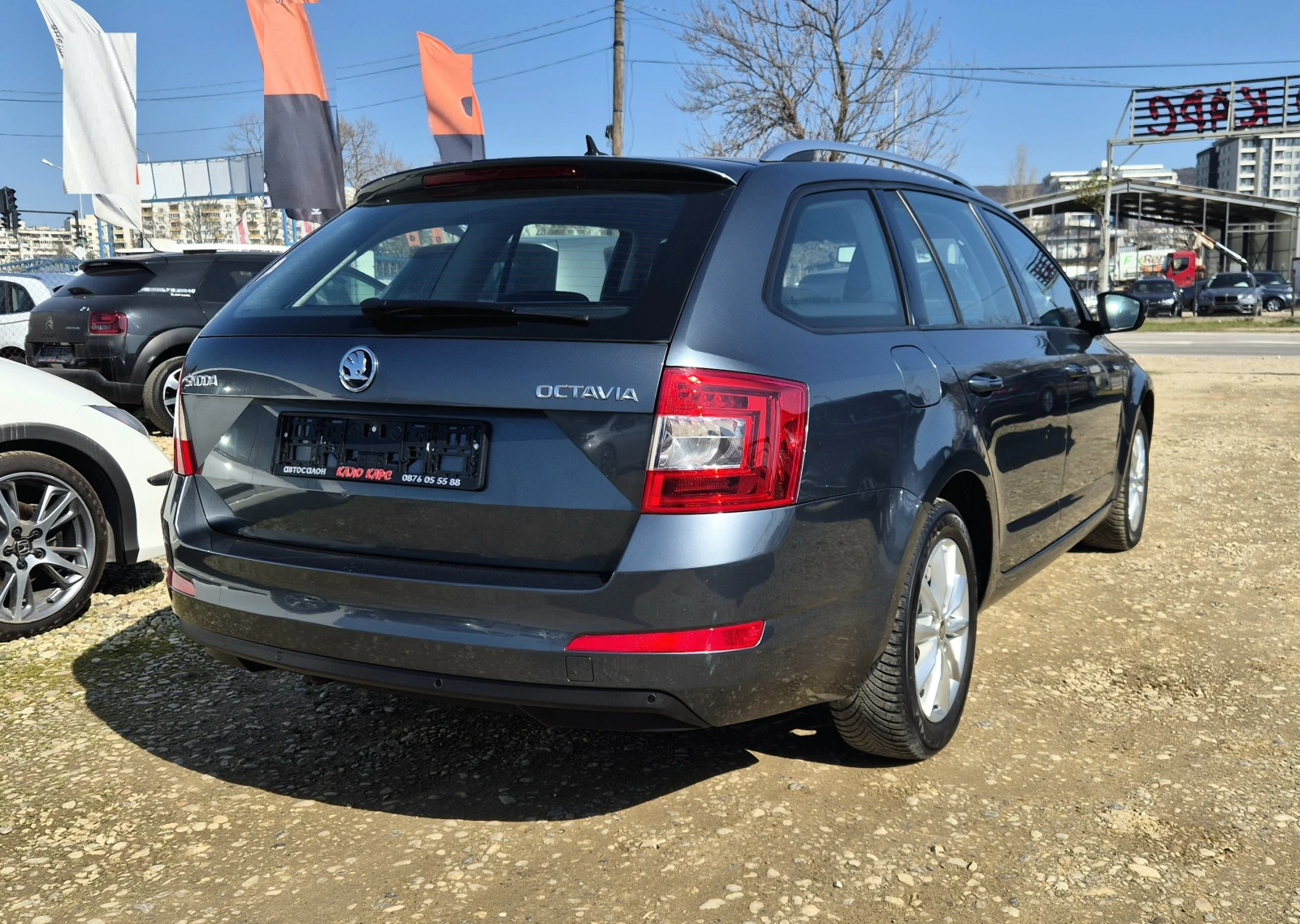 Skoda Octavia АВТОМАТИК, снимка 4 - Автомобили и джипове - 53999814