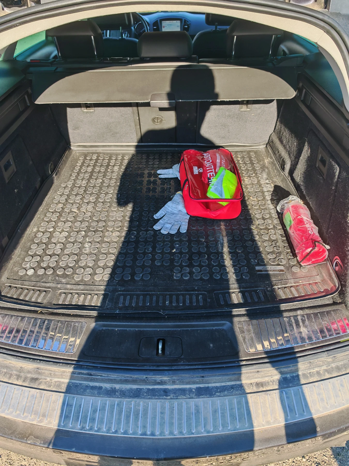 Opel Insignia, снимка 10 - Автомобили и джипове - 54020659