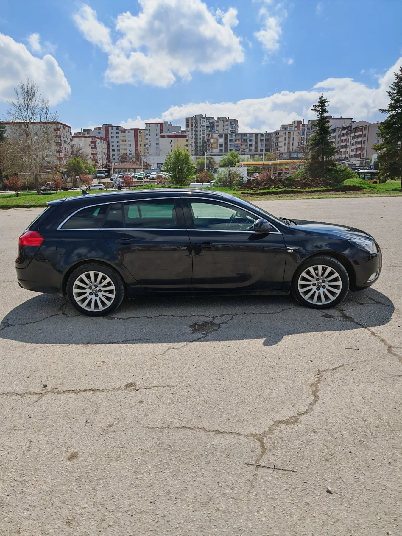 Opel Insignia, снимка 4 - Автомобили и джипове - 54020659