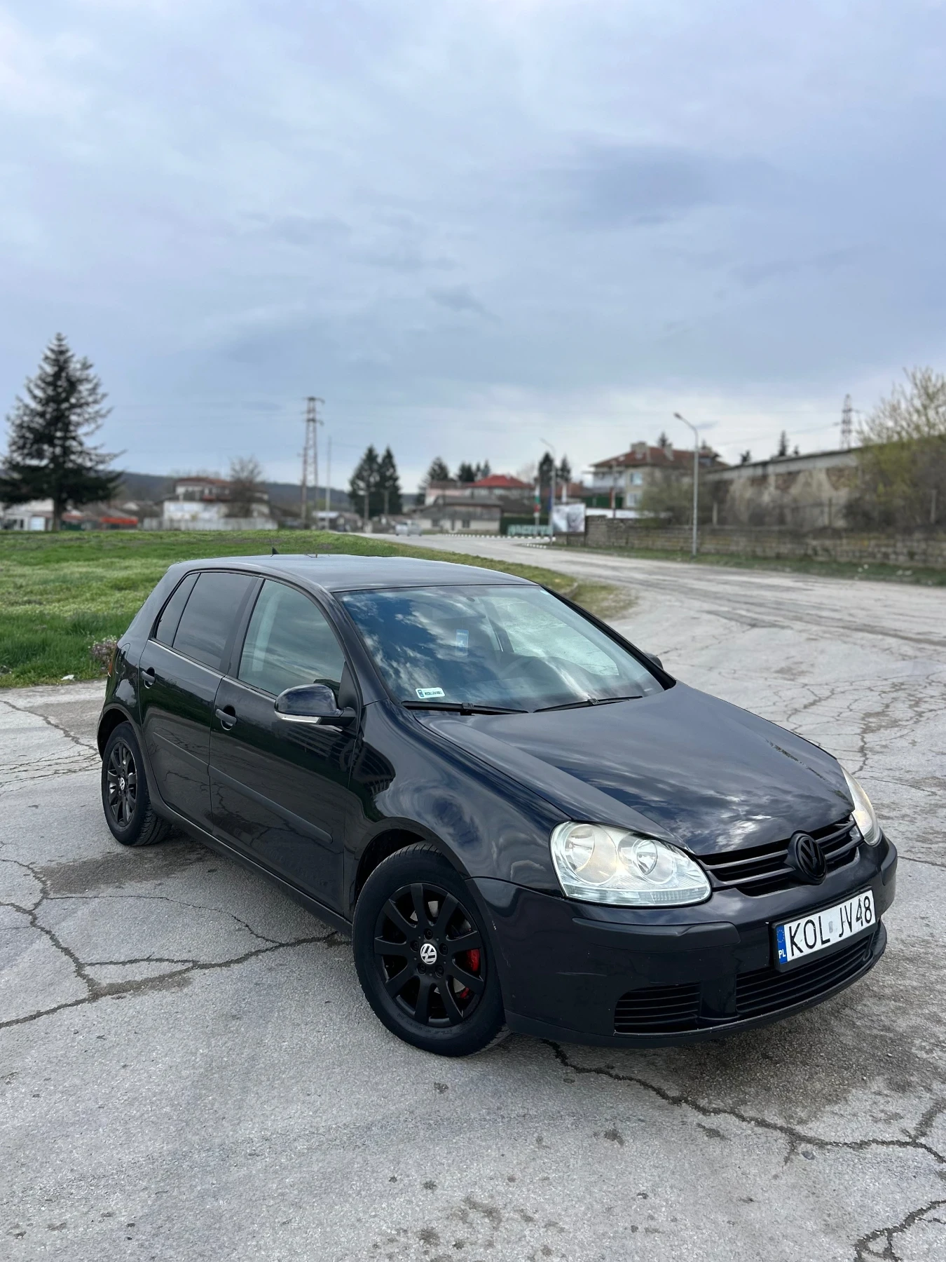 VW Golf 1.9 TDI, снимка 2 - Автомобили и джипове - 54151434