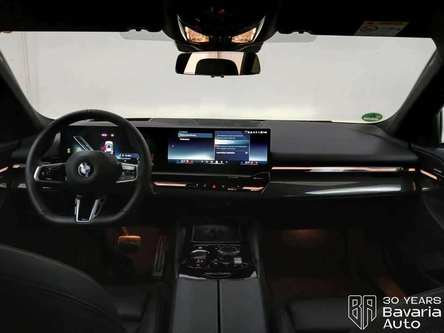BMW 520 d Touring M Sport Pro Steptronic, снимка 6 - Автомобили и джипове - 54428145