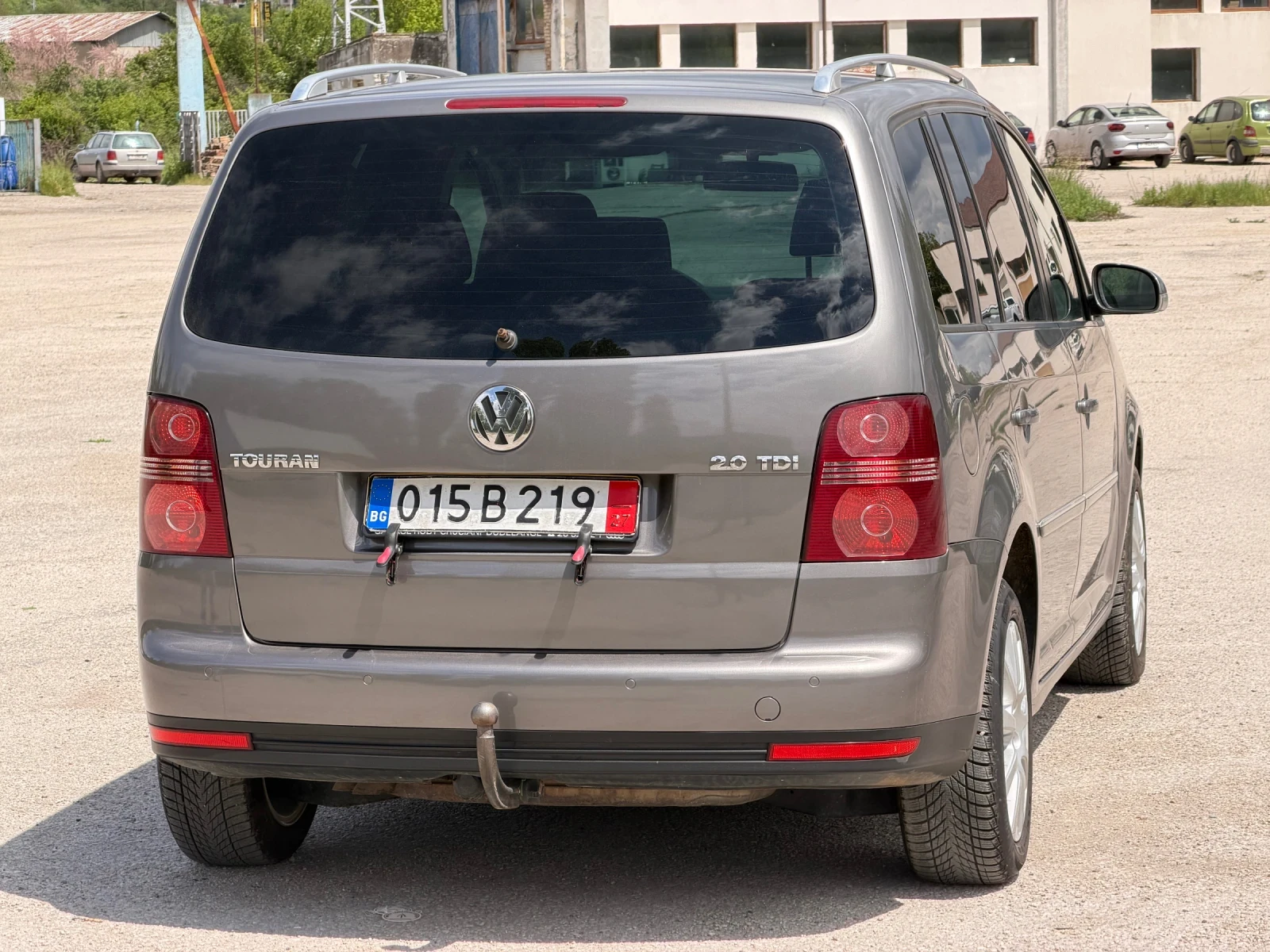 VW Touran 2.0TDI BMM, снимка 5 - Автомобили и джипове - 54567324